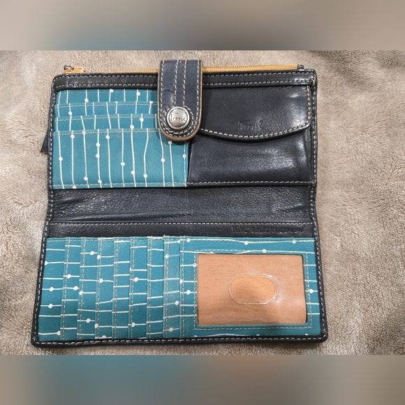 FOSSIL leather wallet - Picture 2 of 5